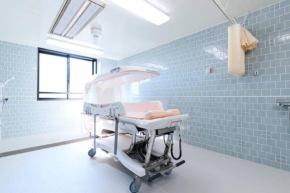 湖街ホスピタル　ミスト機械浴