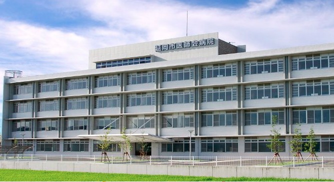 延岡市医師会病院 外観