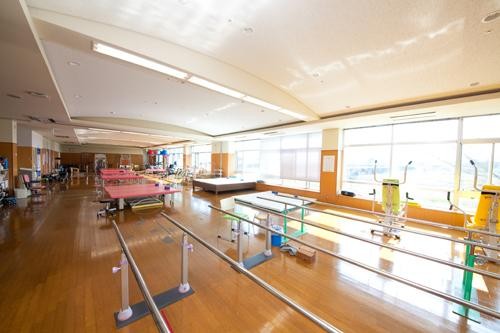 大分岡病院　リハビリ室