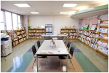大分岡病院　図書室