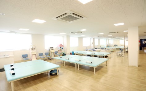 東和病院様　リハビリ室③