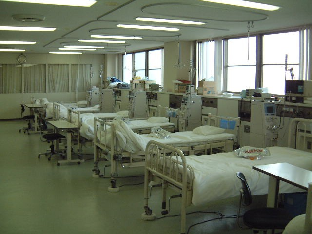 奈良友紘会病院　処置室