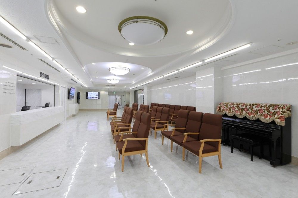 桜橋渡辺リハビリテーション病院　エントランス