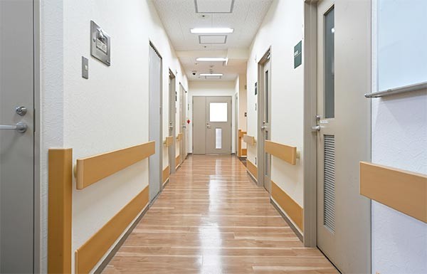 賀茂病院　廊下
