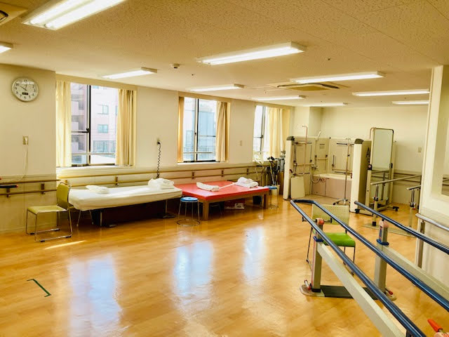 亀有リハビリ室(2)