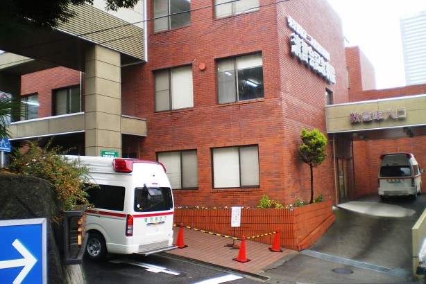 清智会記念病院　外観2