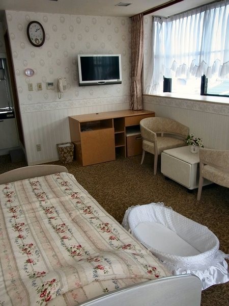 ジュンレディースクリニック刈谷　入院室2