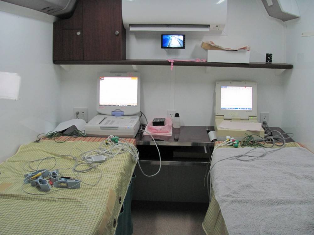 循環器車(内部①)