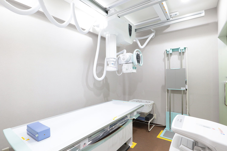 わせだ整形外科　レントゲン室