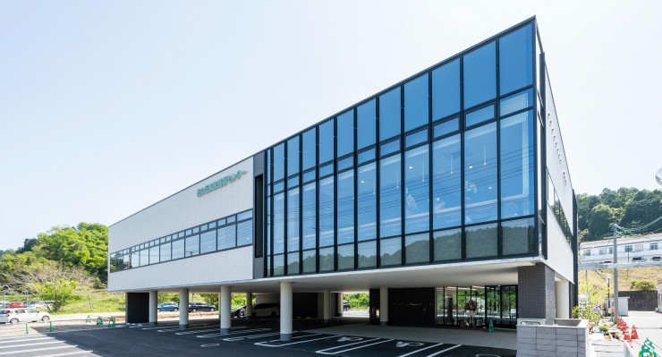 花の丘病院　透析センター外観