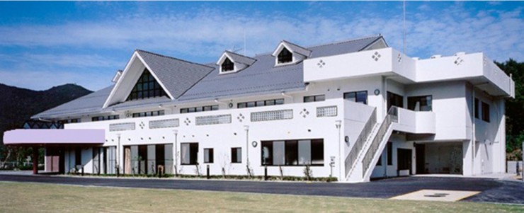 特別養護老人ホーム篠山すみれ園の求人画像