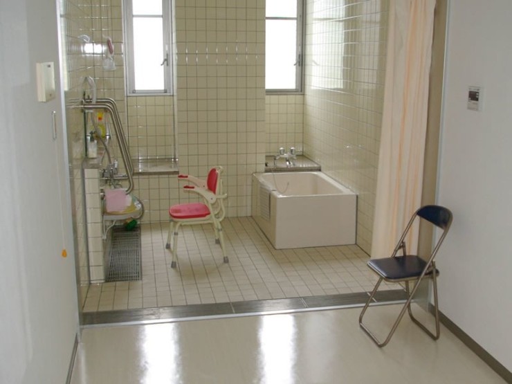 浜脇記念病院　浴室