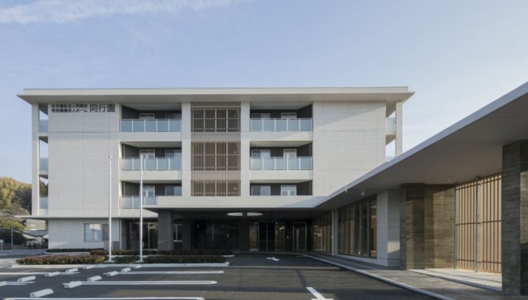 特別養護老人ホーム　同行園の求人画像