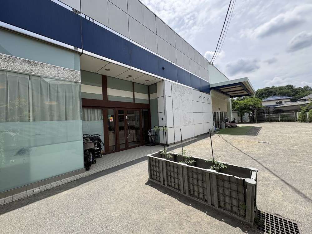 まなびの森宿河原もりのこ保育園　外観