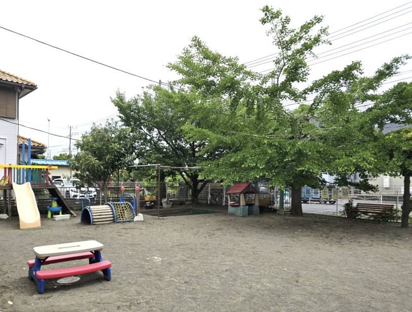 まなびの森茅ヶ崎こども園　園庭
