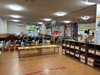 まなびの森東戸塚こども園　内観