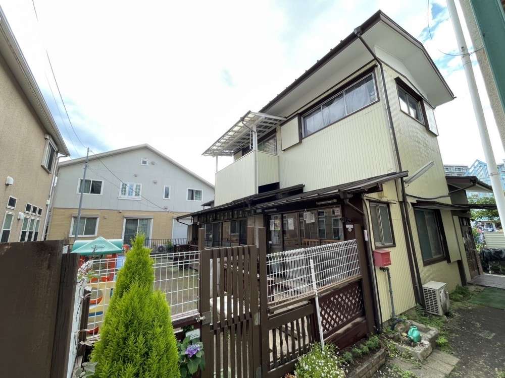まなびの森長津田保育の家　外観