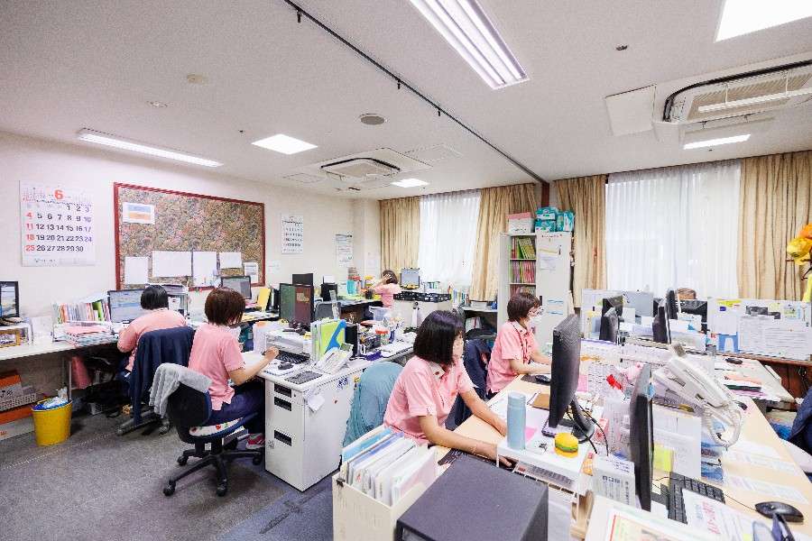 熟年相談室アゼリー江戸川 の社会福祉士（地域包括） 求人_イメージ画像