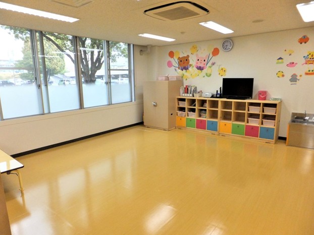 キッズルームバンビ