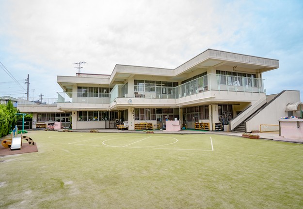 東保育園