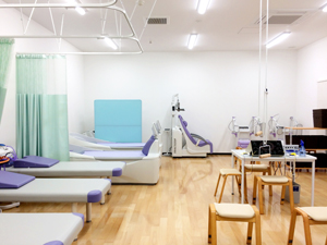たまプラーザ整形外科リウマチ科　リハビリ室