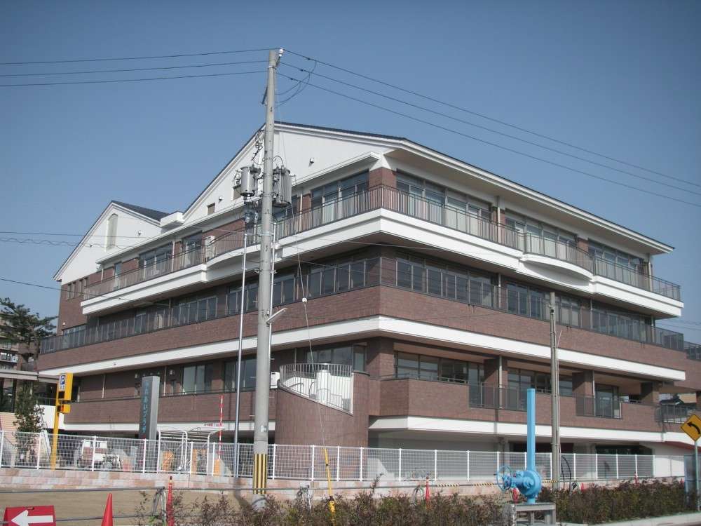 子育て支援センターあかし西外観